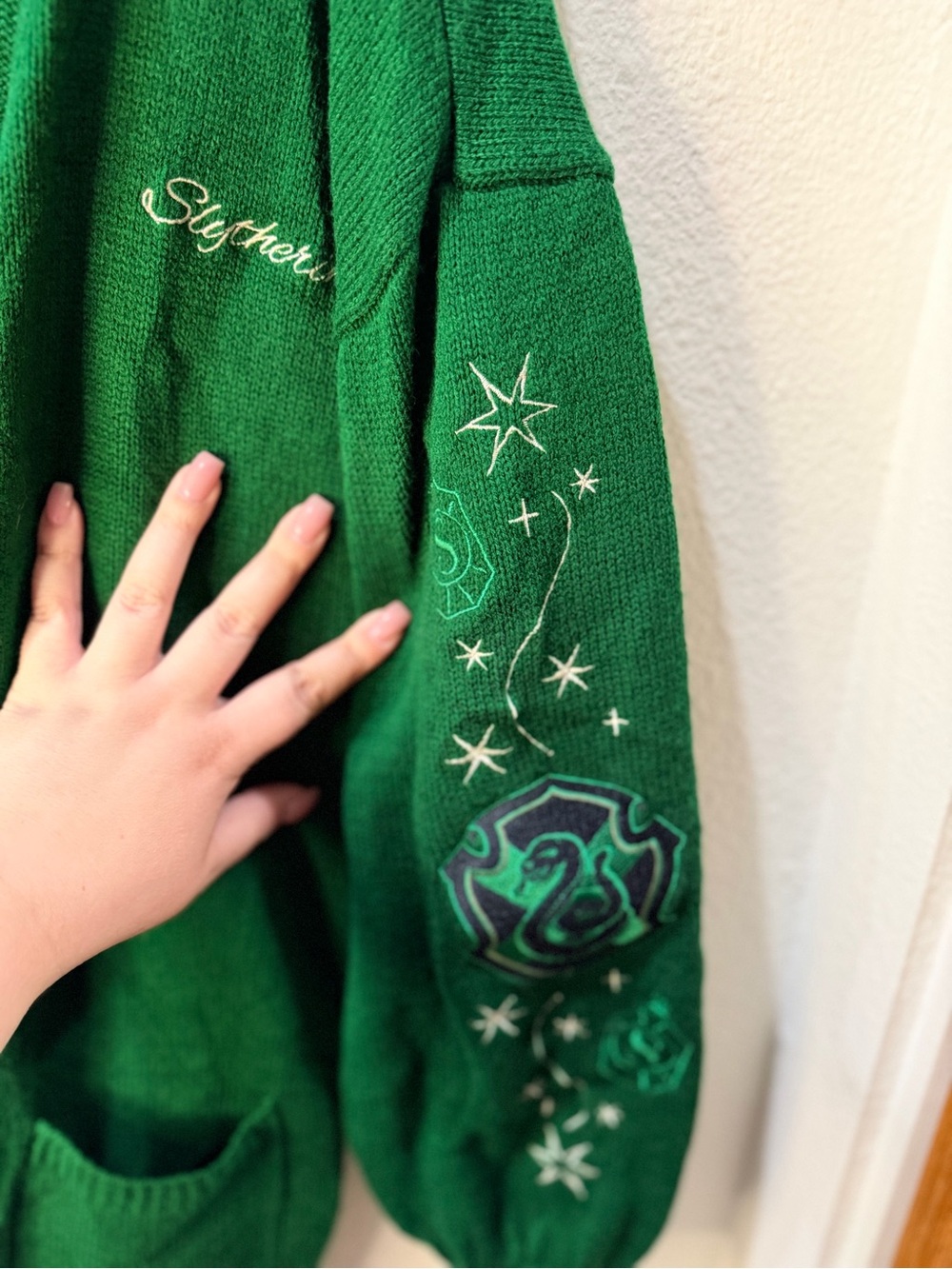 MEDIUM Harry Potter Green Slytherin Cardigan - Picture 5 of 5